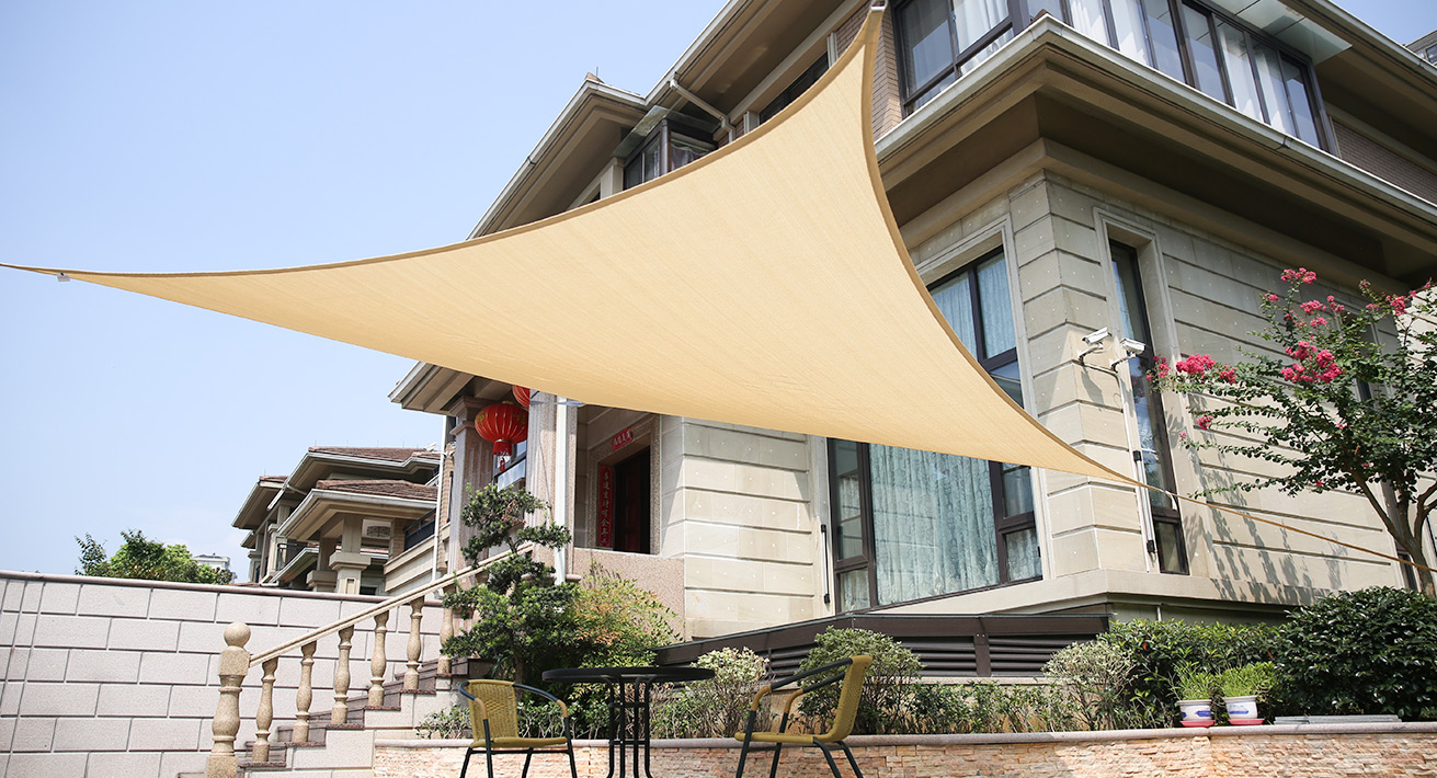 Waterproof sun shade